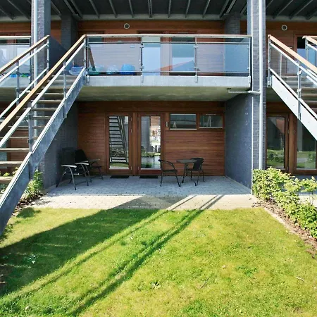 Appartement Two-bedroom Holiday In 3 *