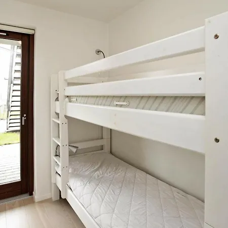 Two-bedroom Holiday In 3 Appartement